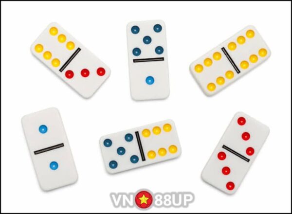 Hướng dẫn cách chơi cờ Domino đơn giản