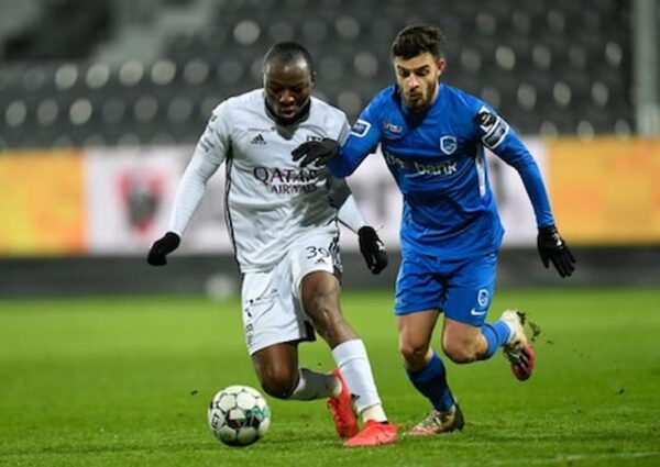 Soi kèo Eupen vs Genk, 2h45 ngày 21/1, Bỉ